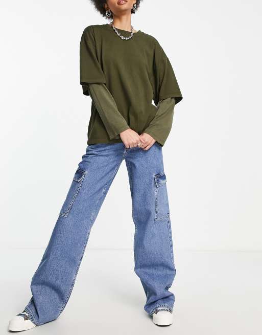 ASOS DESIGN Tall - Lavtaljede cargojeans i bomuldsblanding i blå mellemvask - LBLUE, 3 af 4