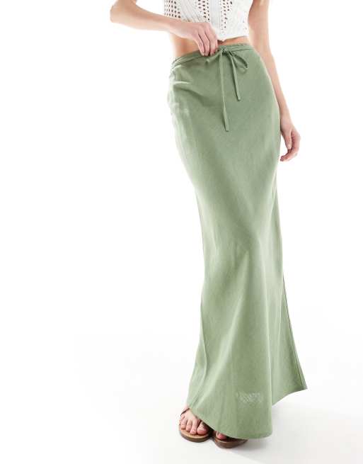 ASOS DESIGN Tall linen blend bias maxi skirt in khaki, 2 of 5