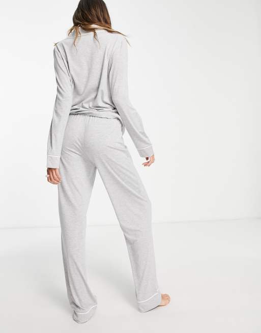 ASOS DESIGN Tall long sleeve shirt & pants pajama set with contrast piping in gray, 2 of 4
