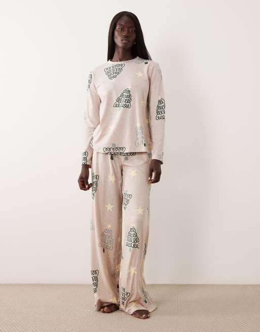 ASOS DESIGN Tall long sleeve top & wide leg pant pyjama set in christmas tree print, 2 of 4