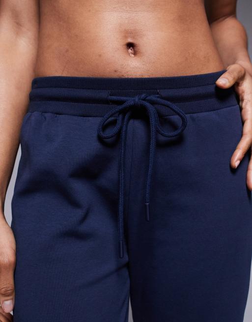 ASOS DESIGN Tall – Marinblå mjukisbyxor i dubbelvävt tyg och utsvängd design, 5 av 5