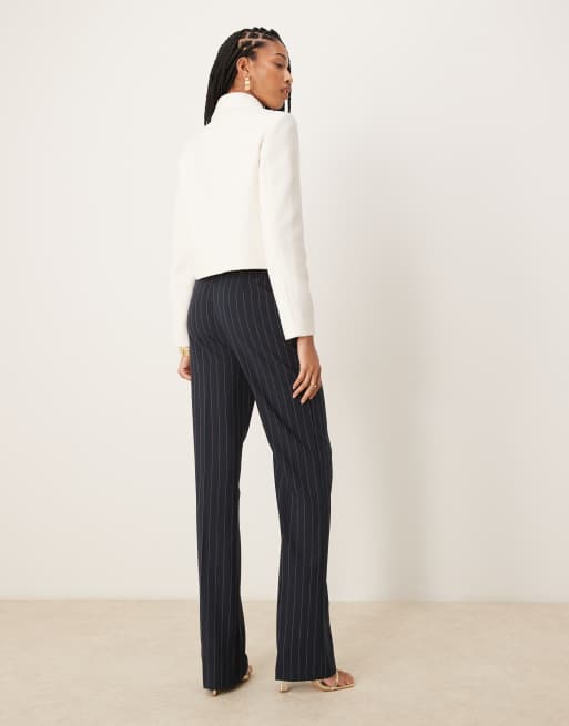 ASOS DESIGN Tall - Marineblå skræddersyede slim-bukser med lige ben og striber, 4 af 5