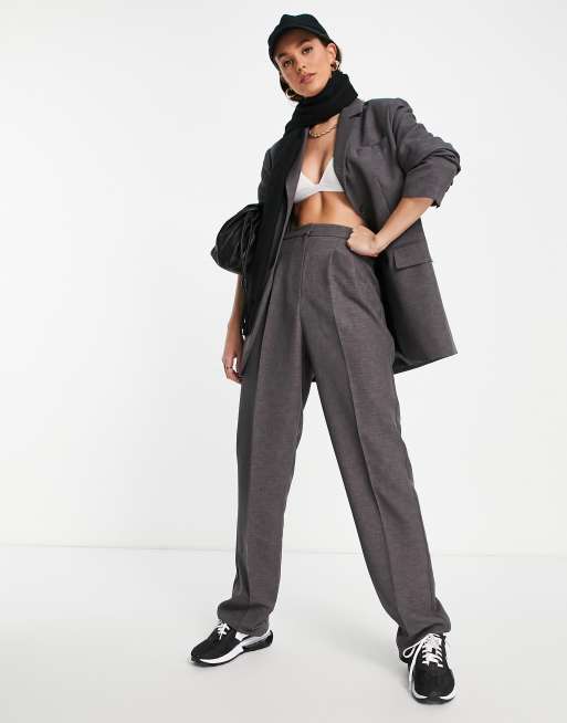 ASOS DESIGN Tall masculine suit blazer in charcoal, 2 of 4