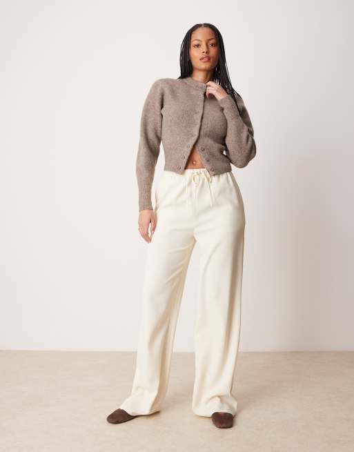 ASOS DESIGN Tall – Maślane dopasowane spodnie wciągane z wiązaniem w talii z imitacji lnu