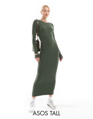 ASOS DESIGN Tall - Maxi-Strickkleid in Khaki mit Rundhalsausschnitt und geschlitzten Bündchen-Grün