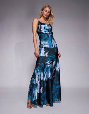 ASOS DESIGN Tall - Maxikleid aus Satin mit Riemchenträgern, Bindeband am Rücken, dunkelblauem abstraktem Muster und Wass...
