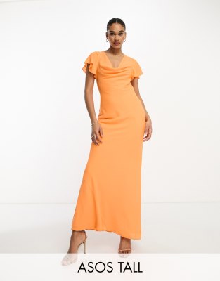 ASOS DESIGN Tall - Maxikleid in Orange mit Wasserfallausschnitt und Flatterärmeln