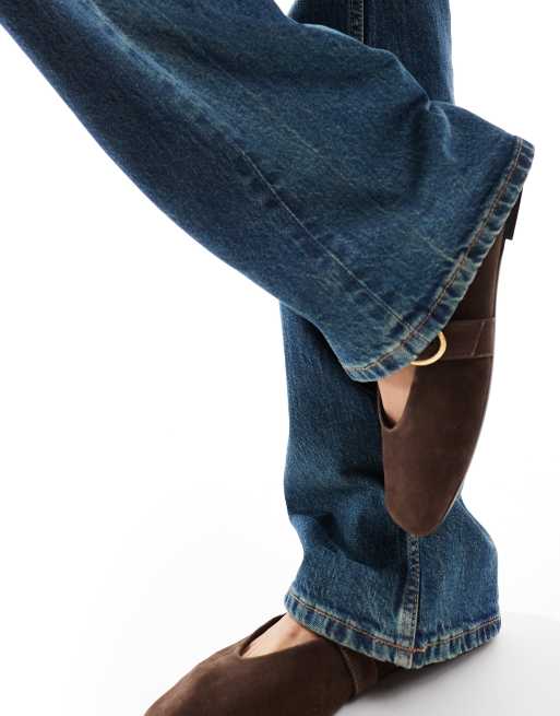 ASOS DESIGN Tall mid rise flare jeans in dark tinted blue, 4 of 5