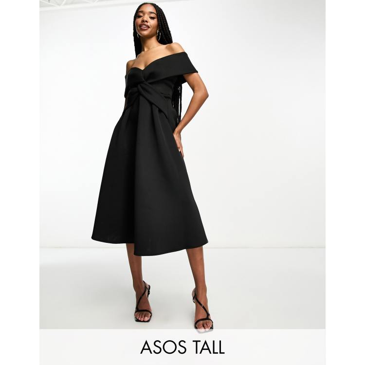 ASOS DESIGN Tall Midi galajurk in skaterstijl met gedraaid detail en blote schouders in zwart ASOS