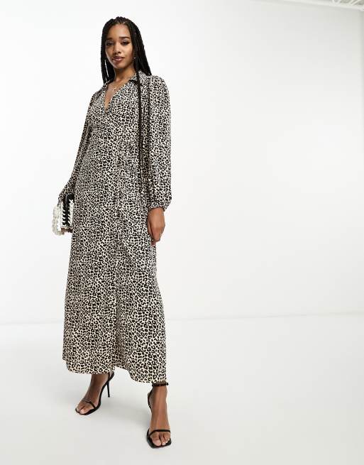 ASOS DESIGN Tall Midi jurk met kraagje overslag en luipaardprint ASOS