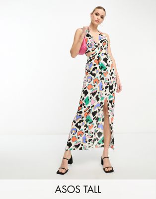 ASOS DESIGN Tall - Midi-Neckholderkleid mit Zierausschnitt und buntem Print