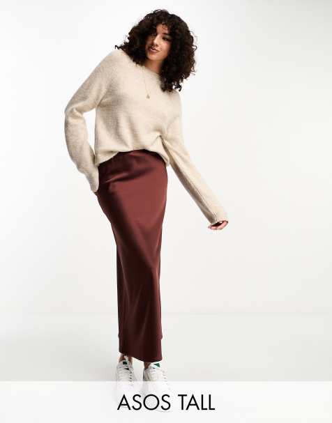 ASOS DESIGN Tall - Midi-sliprok van schuin gesneden satijn in chocoladekleur - view 1