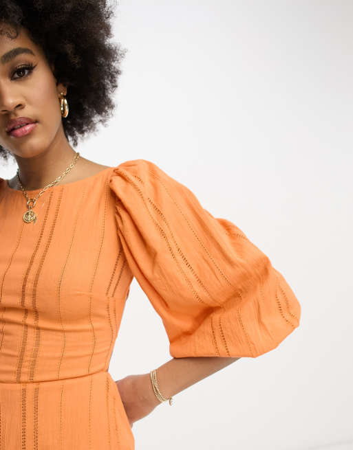 ASOS DESIGN Tall Mini Strand Playsuit in Orange mit Laufmaschendetail und Ruckenschnurung ASOS