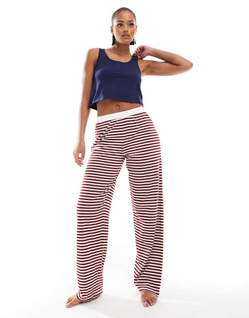 ASOS DESIGN Tall - Mix & Match - Pantaloni del pigiama bordeaux a righe con bordi a festoncino e fascia in vita a vista