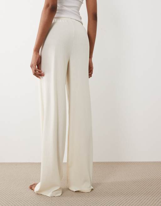 ASOS DESIGN Tall - Mix og match - Elfenbensfarvede ribstrikkede pyjamasbukser med brede ben, 4 af 4