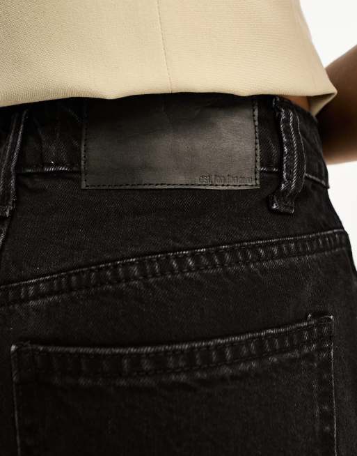 ASOS DESIGN Tall - Mom jeans a vita alta neri vestibilità comoda, 3 di 5