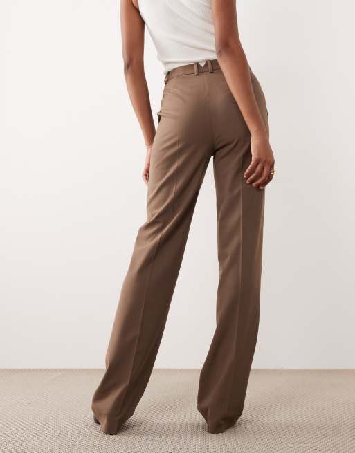 ASOS DESIGN Tall – Mörkt brungrå, figursydda, raka byxor med smal passform, 3 av 5