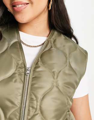 ASOS DESIGN Tall nylon onion quilted gilet in khaki