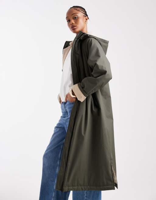ASOS DESIGN Tall – Oliwkowy płaszcz przeciwdeszczowy o wydłużonym fasonie z polarową podszewką