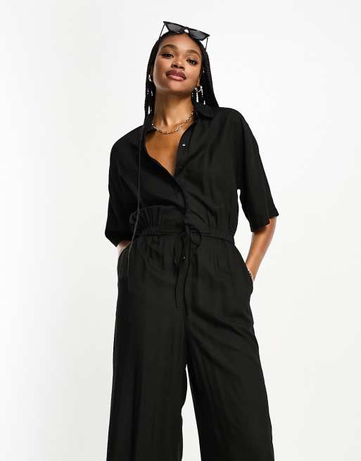 ASOS DESIGN Tall Oversize Jumpsuit in Schwarz mit Oberteil in Hemd Optik und Bindegurtel