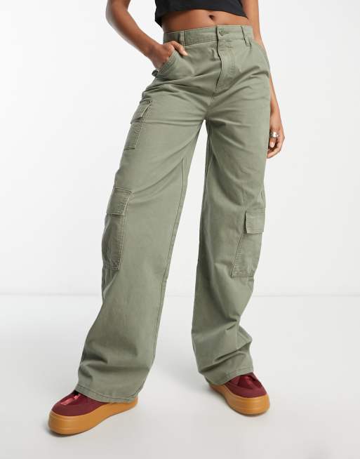 ASOS DESIGN Tall - Oversized cargobroek met verschillende zakken in kaki, 3 van 4