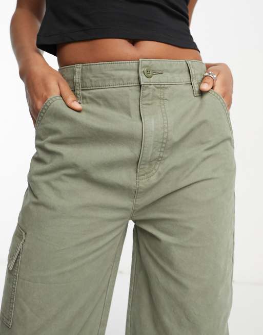 ASOS DESIGN Tall - Oversized cargobroek met verschillende zakken in kaki, 4 van 4
