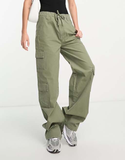 ASOS DESIGN Tall - Oversized cargobroek met verschillende zakken in kaki, 4 van 4