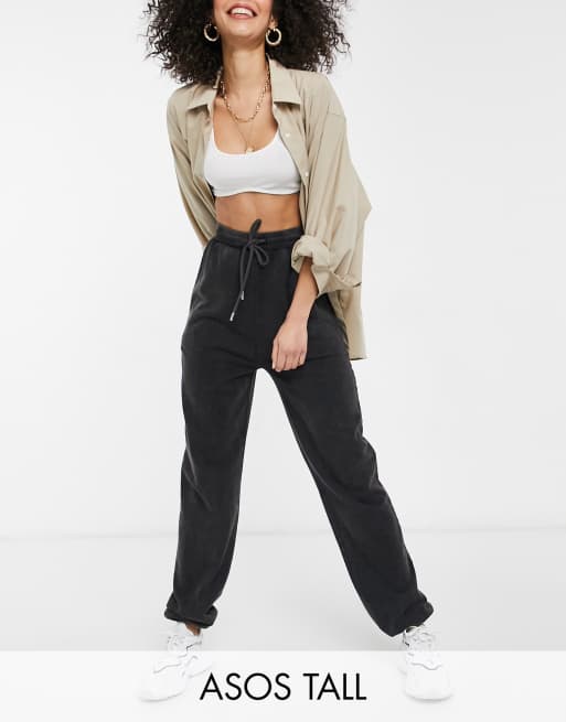 ASOS DESIGN Tall - Oversized joggingbroek in zwart met acid wash