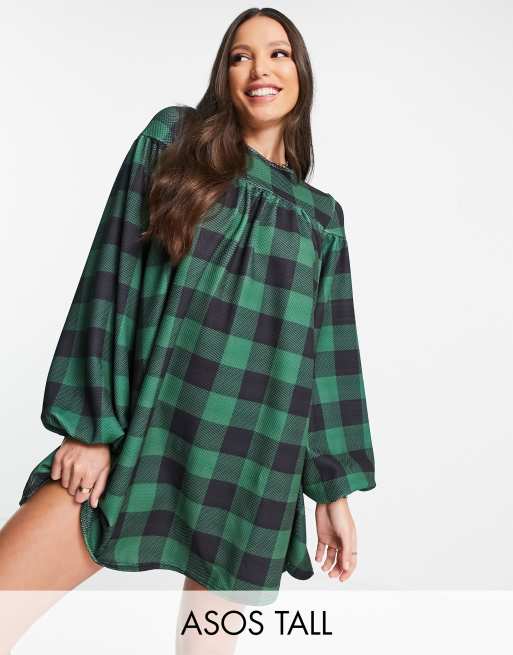 ASOS DESIGN Tall - Oversized langærmet smock-kjole med bindebånd bagpå i stort grønt ginghamprint