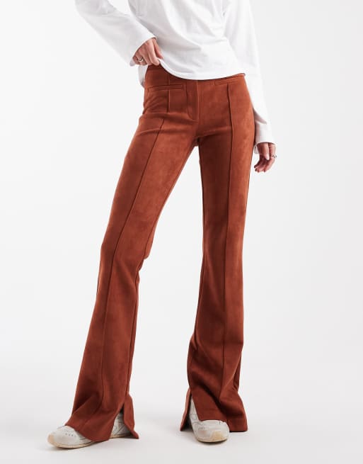 ASOS DESIGN Tall - Pantalon évasé en suédine avec poches plaquées - Marron, 3 de 5