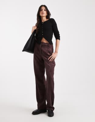 ASOS DESIGN Tall - Pantalon slim en velours côtelé - Prune-Violet 38
