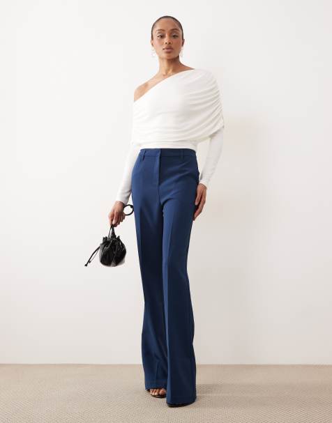 ASOS DESIGN Tall - Pantalones de campana azul marino de corte sartorial con corte ajustado - view 1