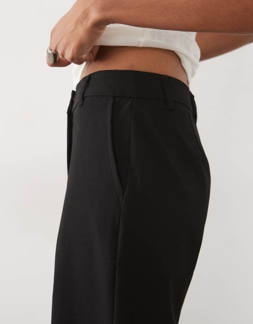 ASOS DESIGN Tall pantalones de sastre rectos entallados en negro, 2 de 5