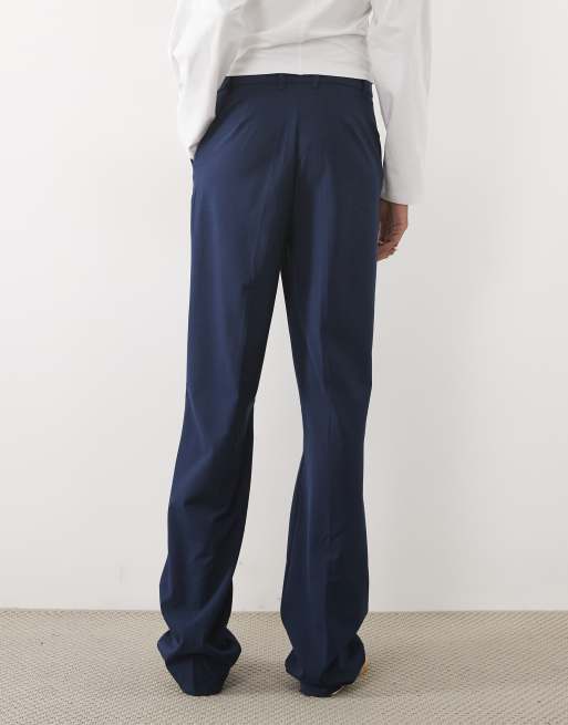 ASOS DESIGN Tall pantalones rectos holgados de traje en azul marino, 5 de 5