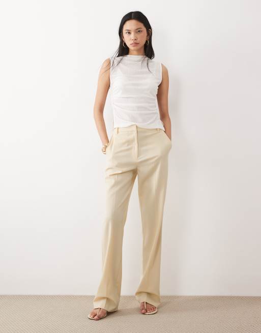 ASOS DESIGN Tall - Pantaloni dritti slim sartoriali color latticello