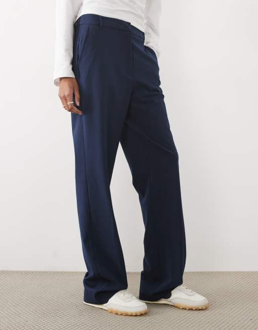 ASOS DESIGN Tall pantaloni sartoriali dritti dal taglio comodo blu navy, 1 di 5