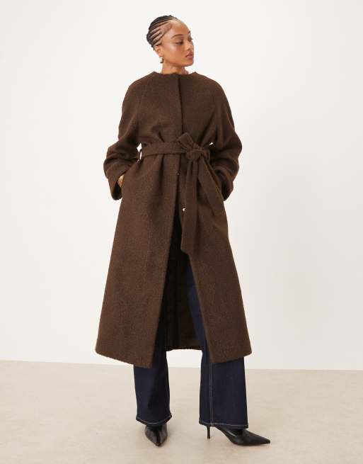 ASOS DESIGN Tall – Płaszcz o wydłużonym fasonie bez kołnierza z dzianiny boucle w kolorze gorzkiej czekolady