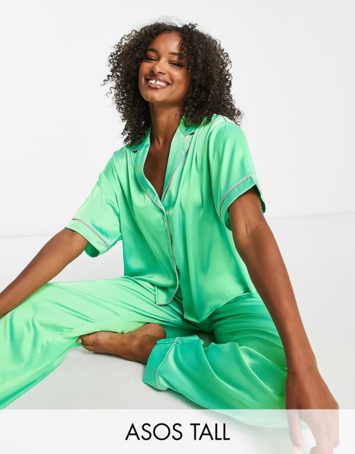 ASOS DESIGN Tall - Pigiama verde con profili a contrasto con camicia a maniche lunghe e pantaloni