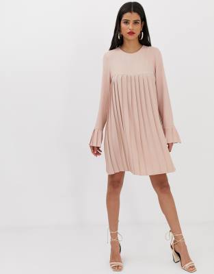 trapeze dress with sleeves