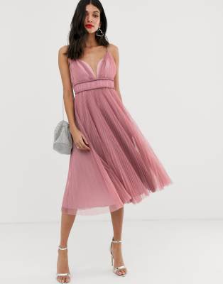 wedding guest dresses for tall ladies