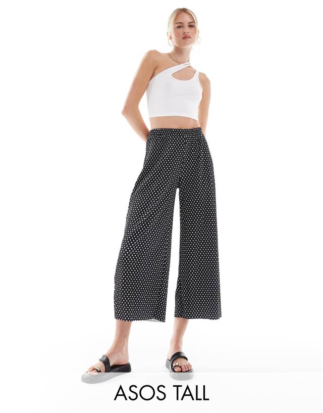 ASOS Tall - ASOS DESIGN Tall plisse wide trouser culottes in polka dot