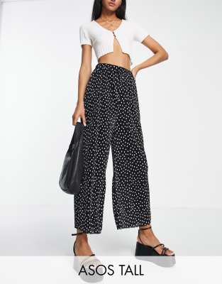 ASOS Design Tall - Plissierte Culotte in Schwarz mit weitem Bein und weißem Punktemuster-Bunt