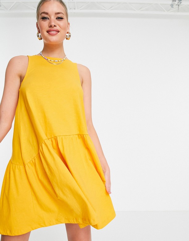  Kup Zakupy ASOS DESIGN Tall – Pomarańczowa luźna sukienka bez rękawÓw z dekoltem w kształcie litery V na plecach Pomarańczowy