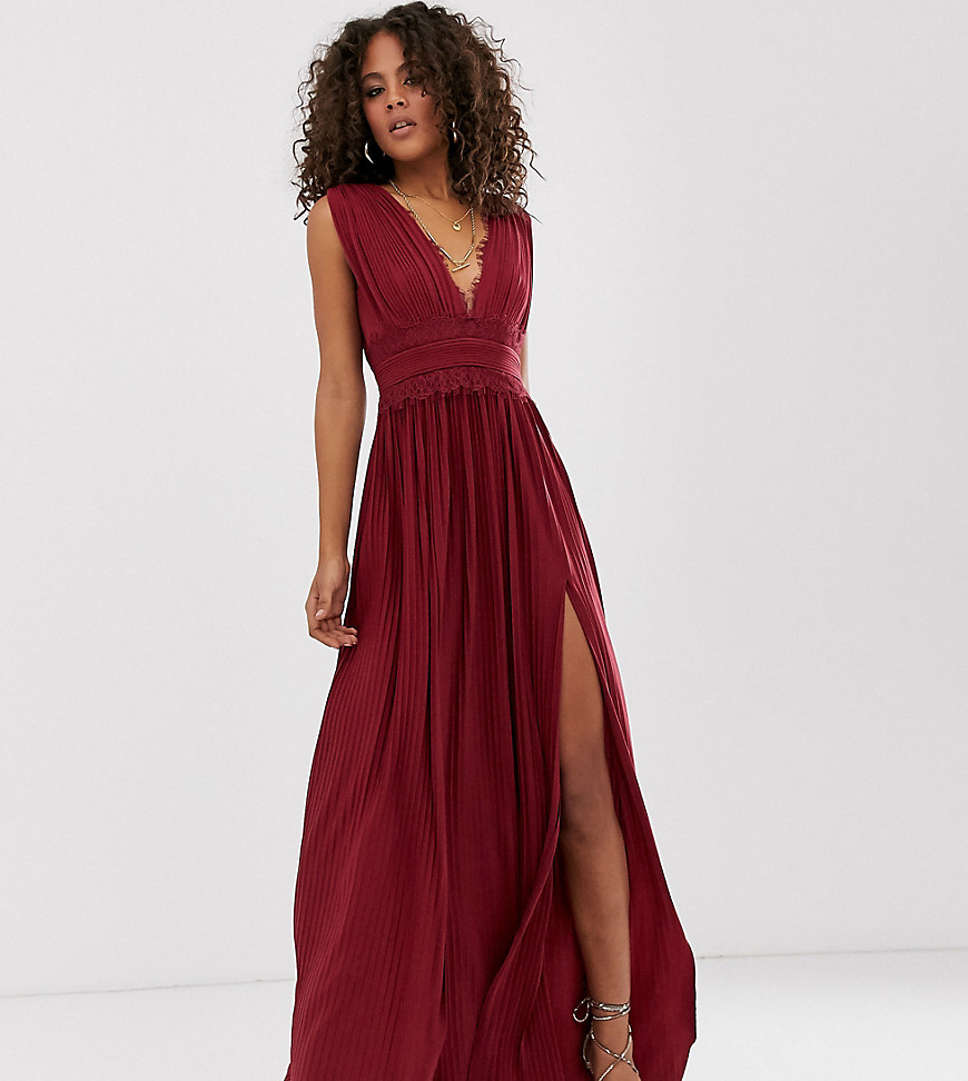 ASOS DESIGN Tall - Premium geplooide lange jurk met kanten inzetstuk-Rood