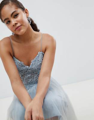 Asos design premium lace sales cami top tulle midi dress