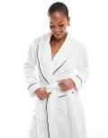 [ASOS Tall] ASOS DESIGN Tall premium super soft fleece midi robe in white L White