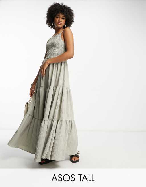 ASOS DESIGN Tall - Prendisole lungo color verde salvia con arricciature e scollo squadrato 