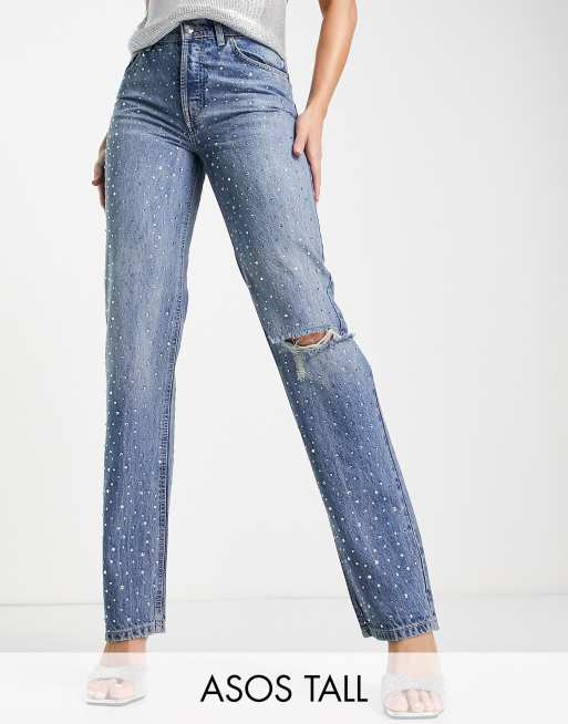 ASOS DESIGN Tall – Raka jeans i bomullsmix med låg midja, heltäckande strassdetaljer och knärevor - MBLÅ