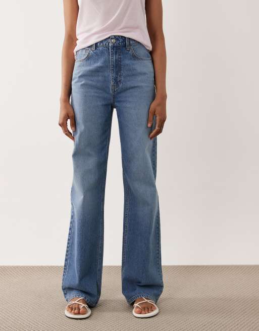 ASOS DESIGN Tall raka jeans med vida ben i mellanljus blå tvätt, 3 av 5