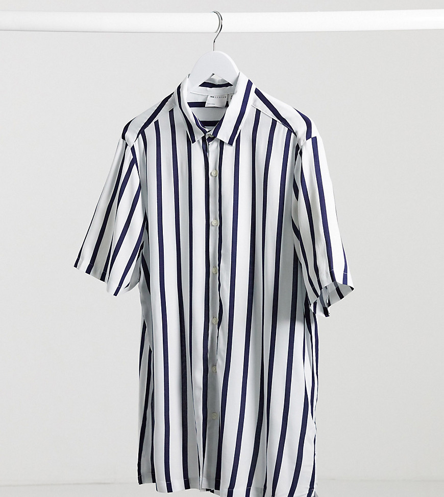 ASOS DESIGN Tall regular fit standard collar stripe shirt in navy stripe-White